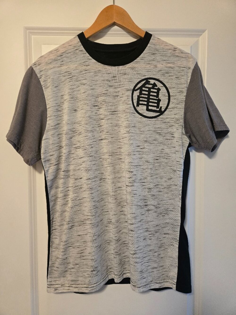 Hot Topic Dragon Ball Z Goku Tee